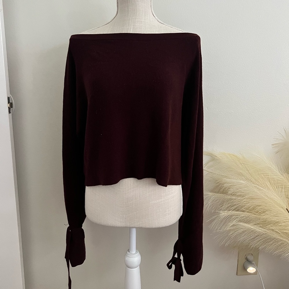 Wilfred Burgundy Off-The-Shoulder Sweater Shirt